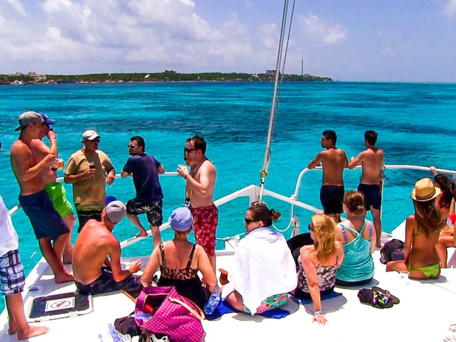 Isla mujeres catamaran tours